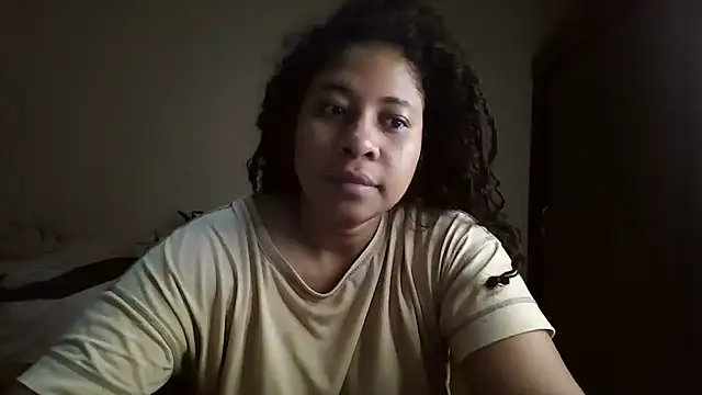 Snapshot of Ivon-09 chatting on 12, 7, 2026 Ivon-09 online show from 12, 7, 2026