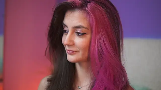 SabrinaHope online show from 2, 12, 2025