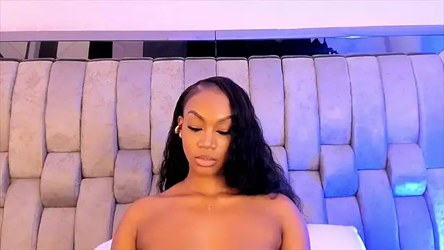 ChaynnaCooper online show from 25, 1, 2025