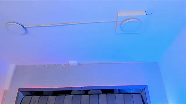 ChaynnaCooper online show from 27, 2, 2025