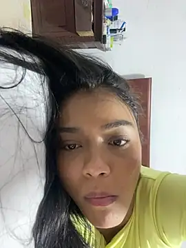 evely coelloo online show from 6, 1, 2025