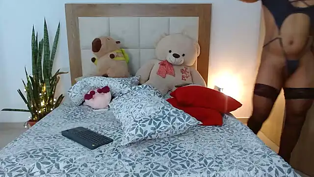 HELLEN SWEET6 online show from 22, 1, 2025