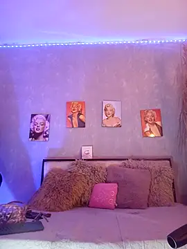 Snapshot of nahiarapalmer19 chatting on 28, 12, 2024 nahiarapalmer19 online show from 28, 12, 2024