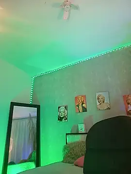 Snapshot of nahiarapalmer19 chatting on 11, 9, 2025 nahiarapalmer19 online show from 11, 9, 2025