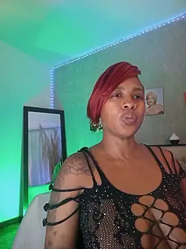 Snapshot of nahiarapalmer19 chatting on 24, 9, 2025 nahiarapalmer19 online show from 24, 9, 2025