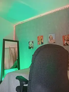 Snapshot of nahiarapalmer19 chatting on 28, 9, 2025 nahiarapalmer19 online show from 28, 9, 2025