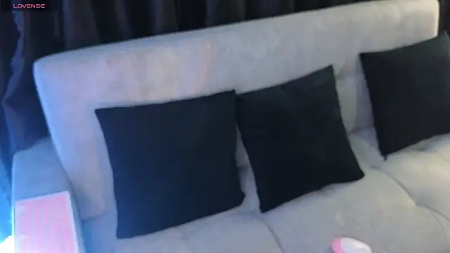 missy taylor  online show from 28, 2, 2026