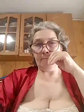 Snapshot of IrinaSweet54 chatting on 10, 6, 2026 IrinaSweet54 online show from 10, 6, 2026