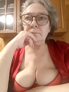 Snapshot of IrinaSweet54 chatting on 15, 6, 2026 IrinaSweet54 online show from 15, 6, 2026