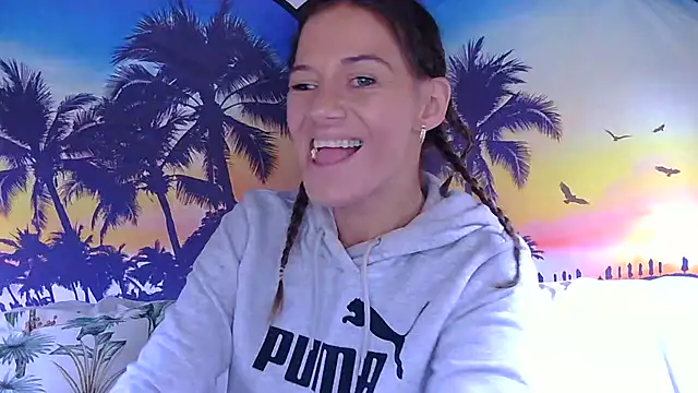 Sexyhottpunani online show from 28, 10, 2025