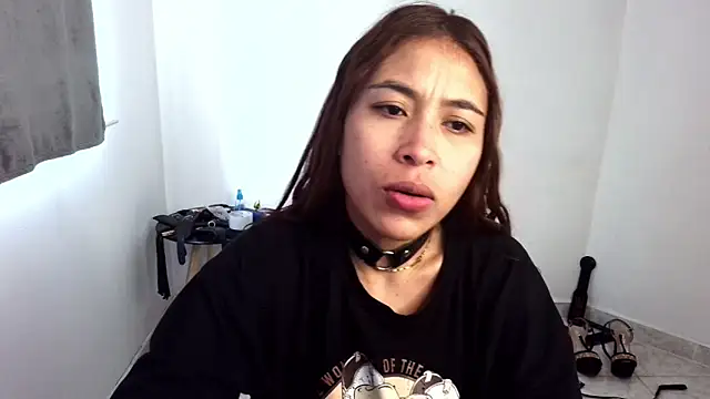 Snapshot of asiri_smith chatting on 7, 5, 2026 asiri smith online show from 7, 5, 2026