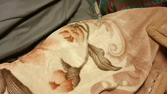 Snapshot of RGTM75 chatting on 16, 11, 2025 RGTM75 online show from 16, 11, 2025