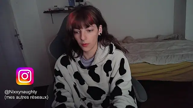 Snapshot of Nixxy_naughty chatting on 3, 3, 2025 Nixxy naughty online show from 3, 3, 2025