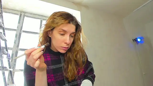 Snapshot of YourSuperModel chatting on 18, 3, 2025 YourSuperModel online show from 18, 3, 2025