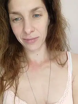 Snapshot of YourSuperModel chatting on 19, 9, 2025 YourSuperModel online show from 19, 9, 2025