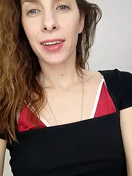 YourSuperModel online show from 8, 11, 2025