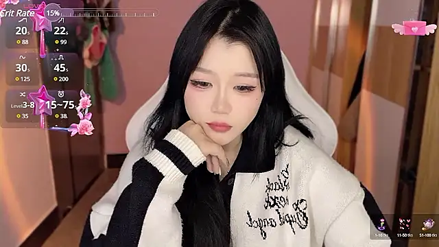 Snapshot of xiSSts chatting on 6, 12, 2024 xiSSts online show from 6, 12, 2024