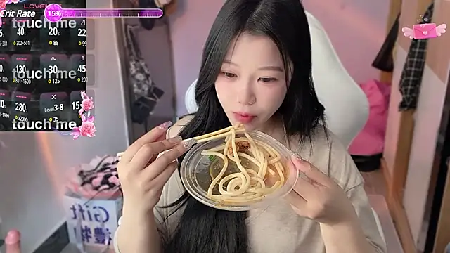 Snapshot of xiSSts chatting on 23, 3, 2025 xiSSts online show from 23, 3, 2025