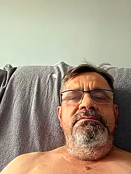 Snapshot of axecoman60 chatting on 5, 7, 2026 axecoman60 online show from 5, 7, 2026