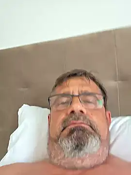 Snapshot of axecoman60 chatting on 12, 7, 2026 axecoman60 online show from 12, 7, 2026