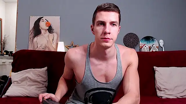 Chris Brien online show from 3, 12, 2024