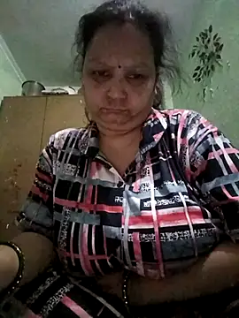 Snapshot of Kavya_kapoor chatting on 3, 3, 2026 Kavya kapoor online show from 3, 3, 2026