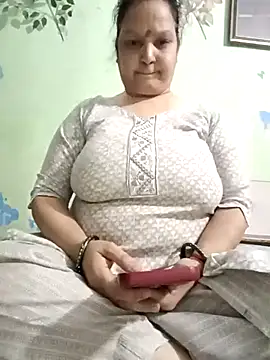 Snapshot of Kavya_kapoor chatting on 20, 3, 2026 Kavya kapoor online show from 20, 3, 2026