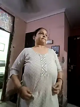 Kavya kapoor online show from 8, 5, 2026