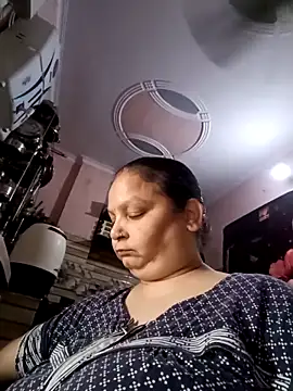 Kavya kapoor online show from 17, 5, 2026