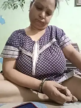 Snapshot of Kavya_kapoor chatting on 26, 6, 2026 Kavya kapoor online show from 26, 6, 2026