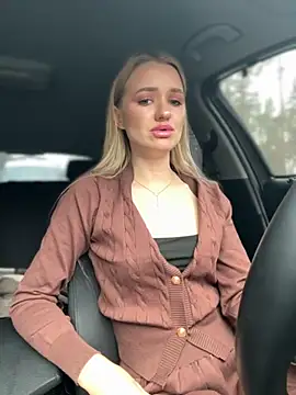 Devill Angel  online show from 27, 10, 2025