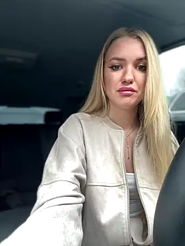 Devill Angel  online show from 2, 11, 2025