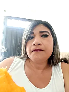 Snapshot of Hannahcandyy chatting on 21, 11, 2025 Hannahcandyy online show from 21, 11, 2025