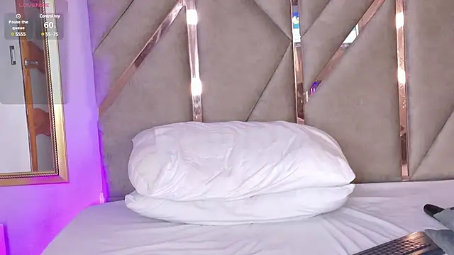 Lola King online show from 22, 2, 2025