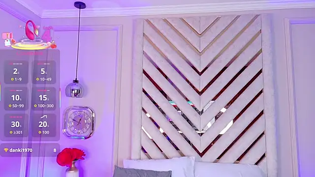 Lola King online show from 26, 9, 2025