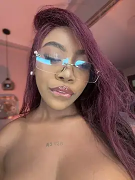 Lola King online show from 3, 6, 2026