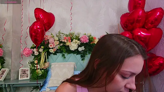 AliceBrayan online show from 9, 2, 2026