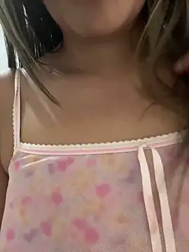 Gabizinhagirls online show from 16, 4, 2026