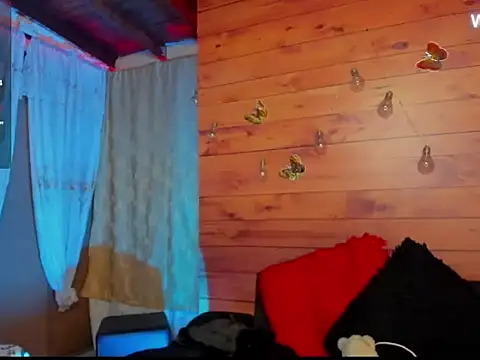 mykaelahoney online show from 23, 10, 2025