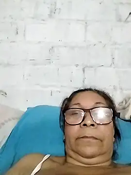 Snapshot of CafeCaliente69 chatting on 7, 12, 2024 CafeCaliente69 online show from 7, 12, 2024