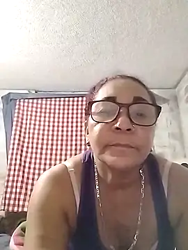 Snapshot of CafeCaliente69 chatting on 6, 1, 2025 CafeCaliente69 online show from 6, 1, 2025