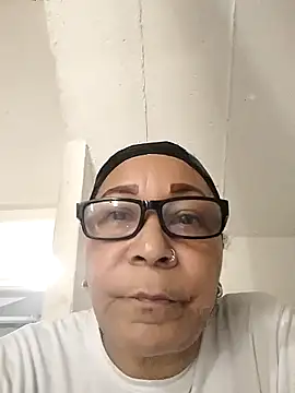 Snapshot of CafeCaliente69 chatting on 25, 2, 2025 CafeCaliente69 online show from 25, 2, 2025