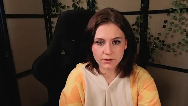 Diana Flower online show from 16, 4, 2026