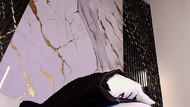 ebony hot1 online show from 15, 9, 2025