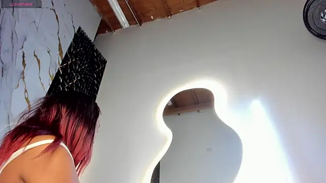 ebony hot1 online show from 17, 3, 2026