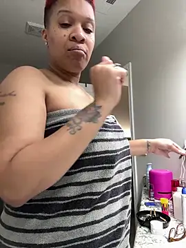 Snapshot of SexyHoneyRedd chatting on 20, 12, 2024 SexyHoneyRedd online show from 20, 12, 2024