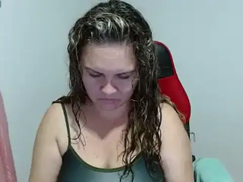 helenca43 online show from 4, 3, 2025