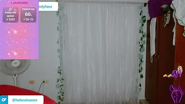 Snapshot of helenca43 chatting on 2, 2, 2026 helenca43 online show from 2, 2, 2026