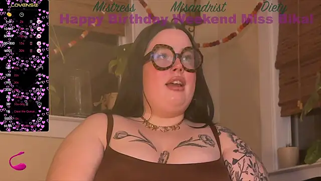 Snapshot of MissBika chatting on 13, 1, 2025 MissBika online show from 13, 1, 2025