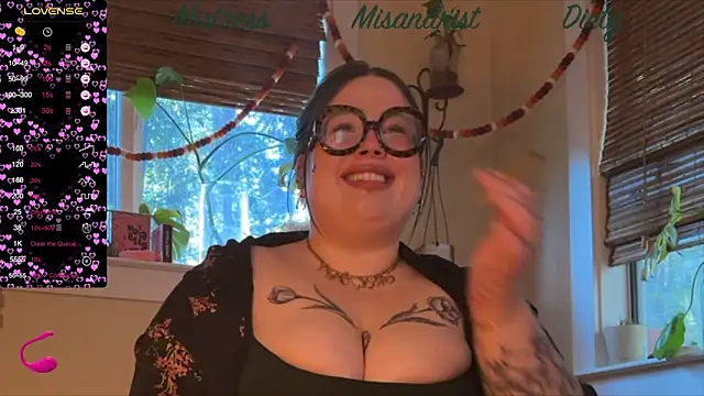 Snapshot of MissBika chatting on 19, 1, 2025 MissBika online show from 19, 1, 2025